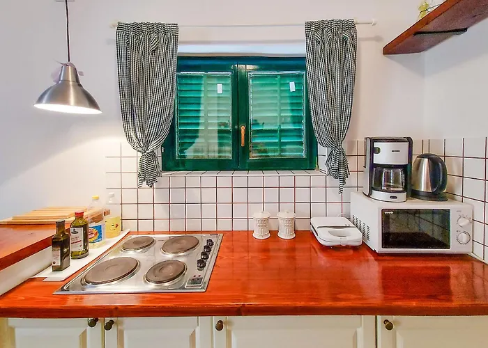 Sandra By Interhome Krk Town