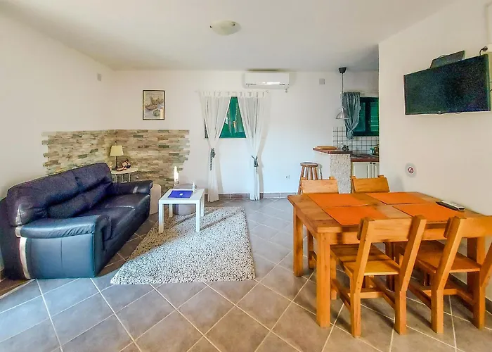 Sandra By Interhome Nyaraló Krk Town