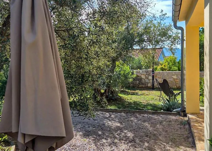 Vikendica Sandra By Interhome Krk Town